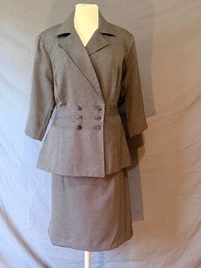 T. Milano Woman 2pc Skirt Suit 20W Gray Herringbone Peplum Blazer Career Office